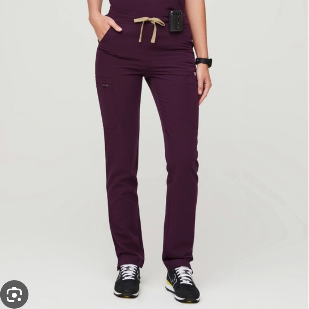 FIGS Yola Skinny High Waisted Scrub Pants Deep Purple Size Small
